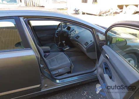 2007 Honda Civic Lx from USA, damaged, VIN 1HGFA15547L078521